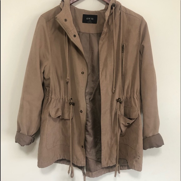 Utility Jacket - Picture 4 of 7